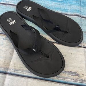 Unisex REI coop Men's Classic Black Sandals